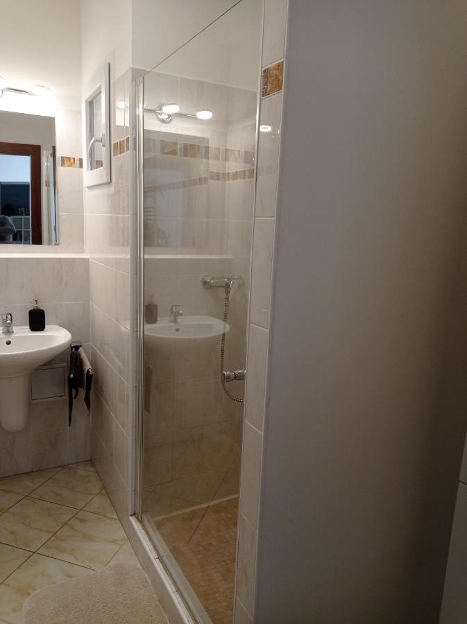 Amazing Flat In Old Town With Large Balcony Appartement Bratislava Buitenkant foto